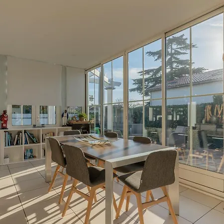 Casa vacanze Piscine Et Modernite Pour 10 A 800m De La Plage Gujan-Mestras